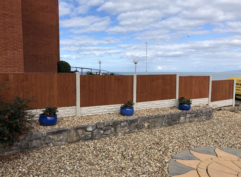 garden fence painting colwyn bay conwy handyman